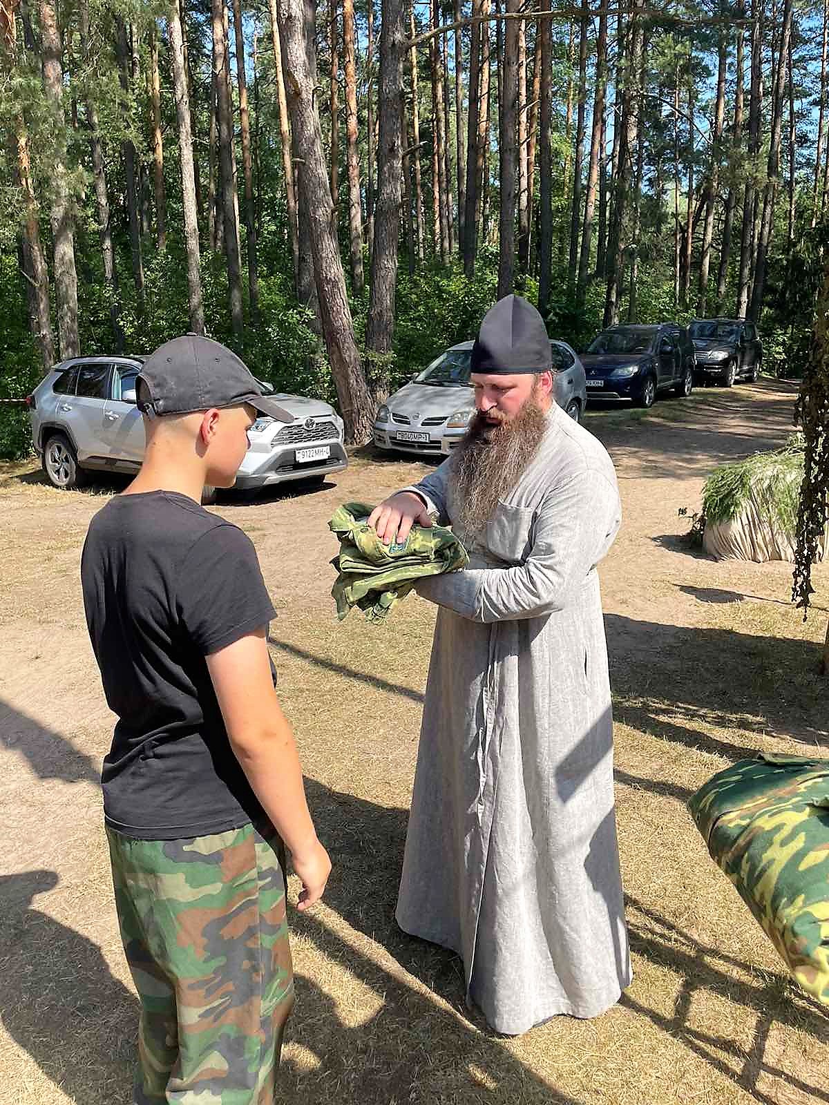 По летнему расположенных